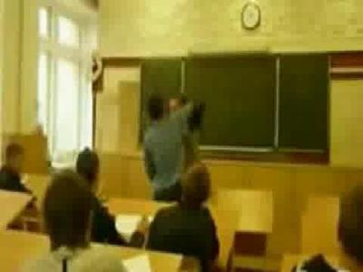 «Ժողովուրդ». Դպրոցի ուսուցիչը ծեծել է ուսմասվարին, 18plus.am