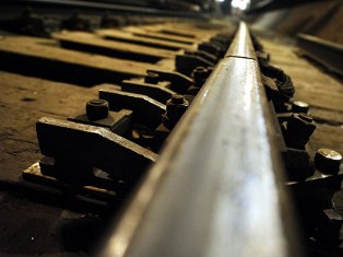 Տարեց մարդը մետրոյում ընկել է ռելսերի վրա...